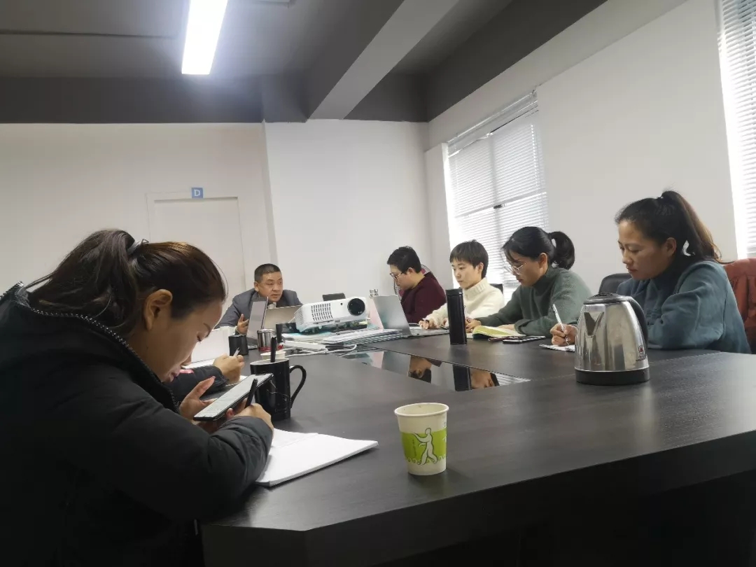 世騰CEO蒞臨杭州戰(zhàn)區(qū)組織指導(dǎo)并召開(kāi)戰(zhàn)略分析暨員工培訓(xùn)大會(huì)